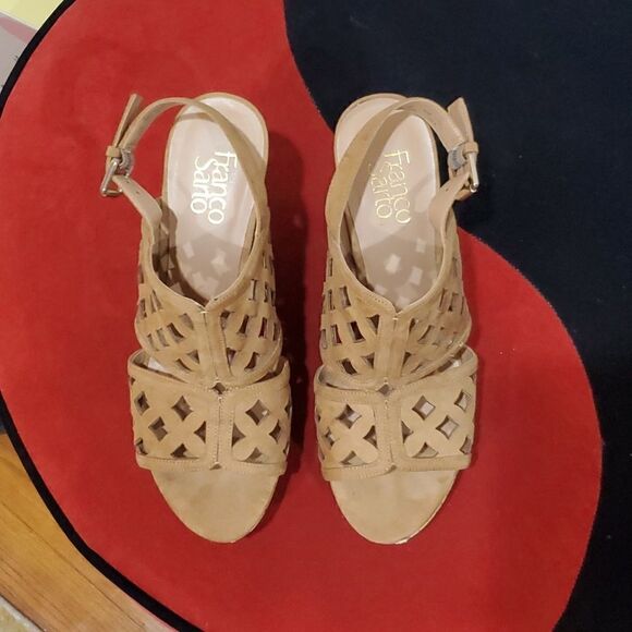 Franco Sarto Shea Tan Wedge Sandals Size 9.5 - Picture 12 of 14